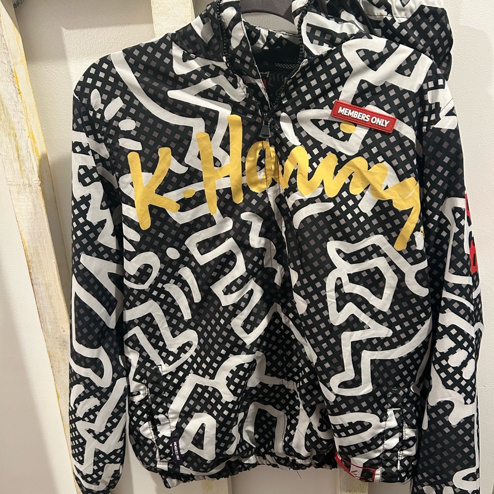 Members Only Pop Art Men’s Small Jacket - Call Outs